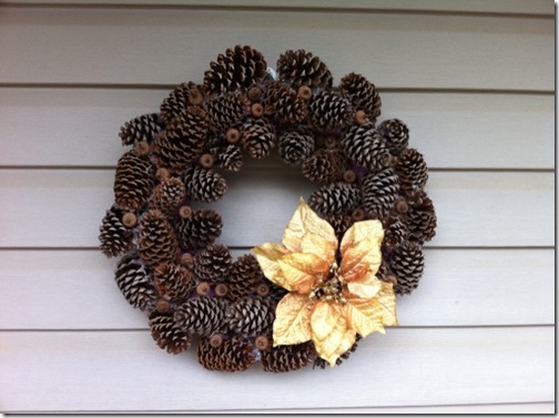 How to Make a Pine Cone Wreath